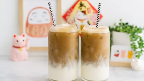Iced Hojicha Latte