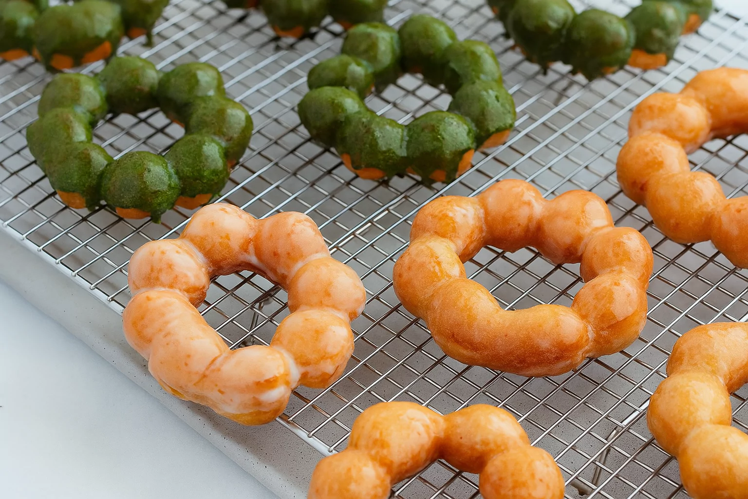 Pon de Ring Donut