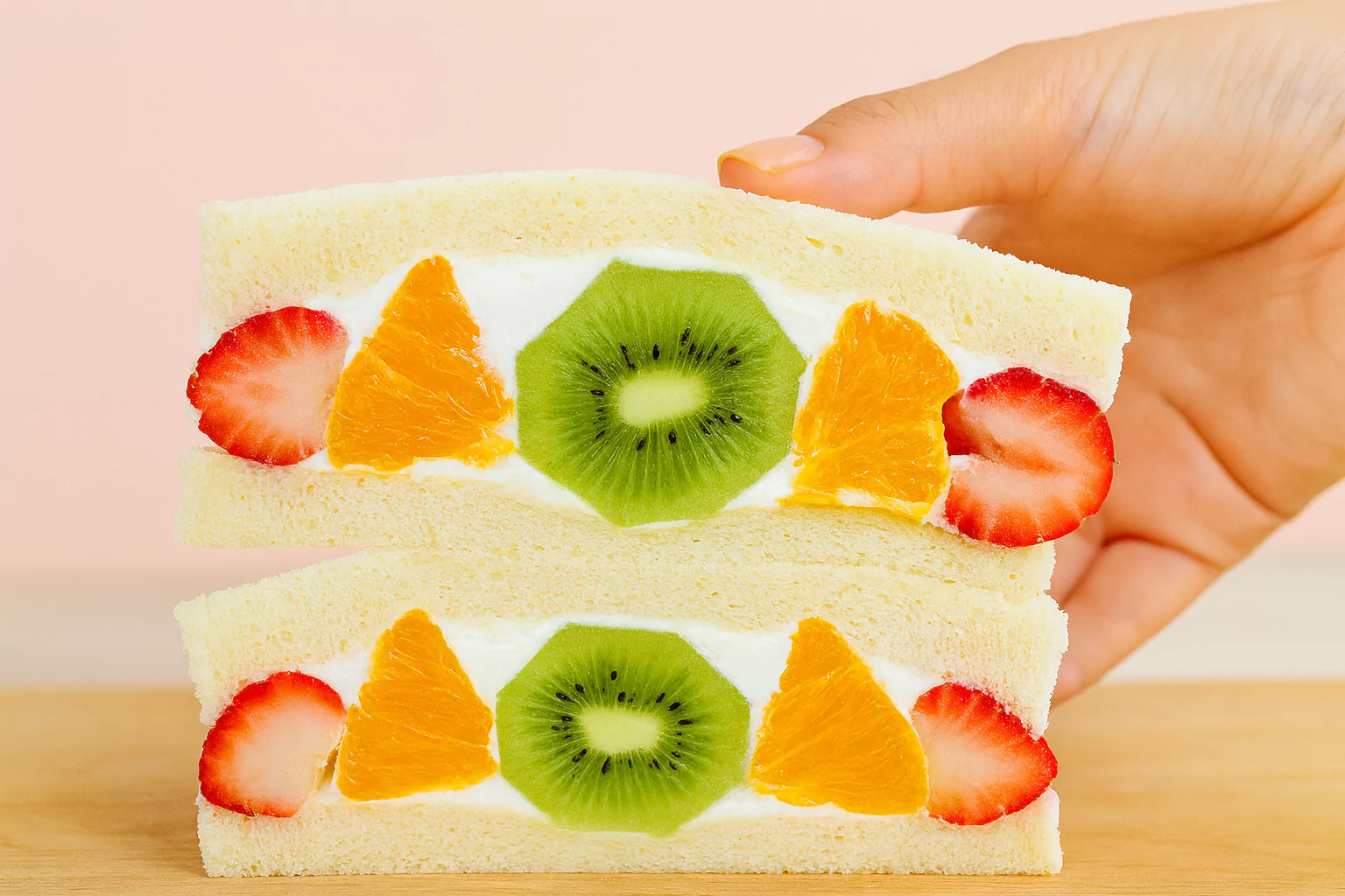 Fruit Sando フルーツサンド @JapanDishes