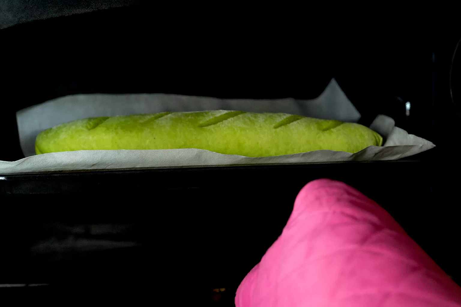 Matcha Chestnut Baguette (抹茶栗バゲット)