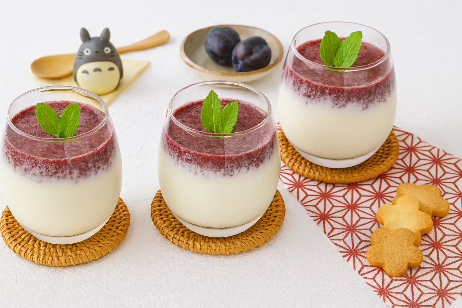 Two-layer drink of Kyoho grape and amazake