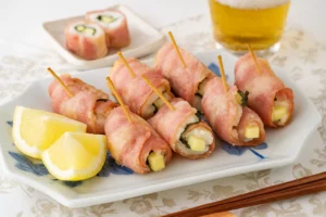 Hampen Bacon Wrapped (ハンペンベーコン巻き)