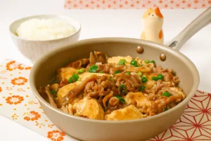 Pork mince and Tofu sukiyaki 豚ひき肉と豆腐のすき焼き