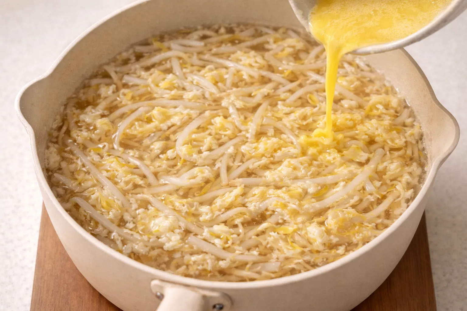 Japanese Kani Tamago Soup 蟹と卵のスープ Japanese Kani Tamago Soup 蟹と卵のスープ