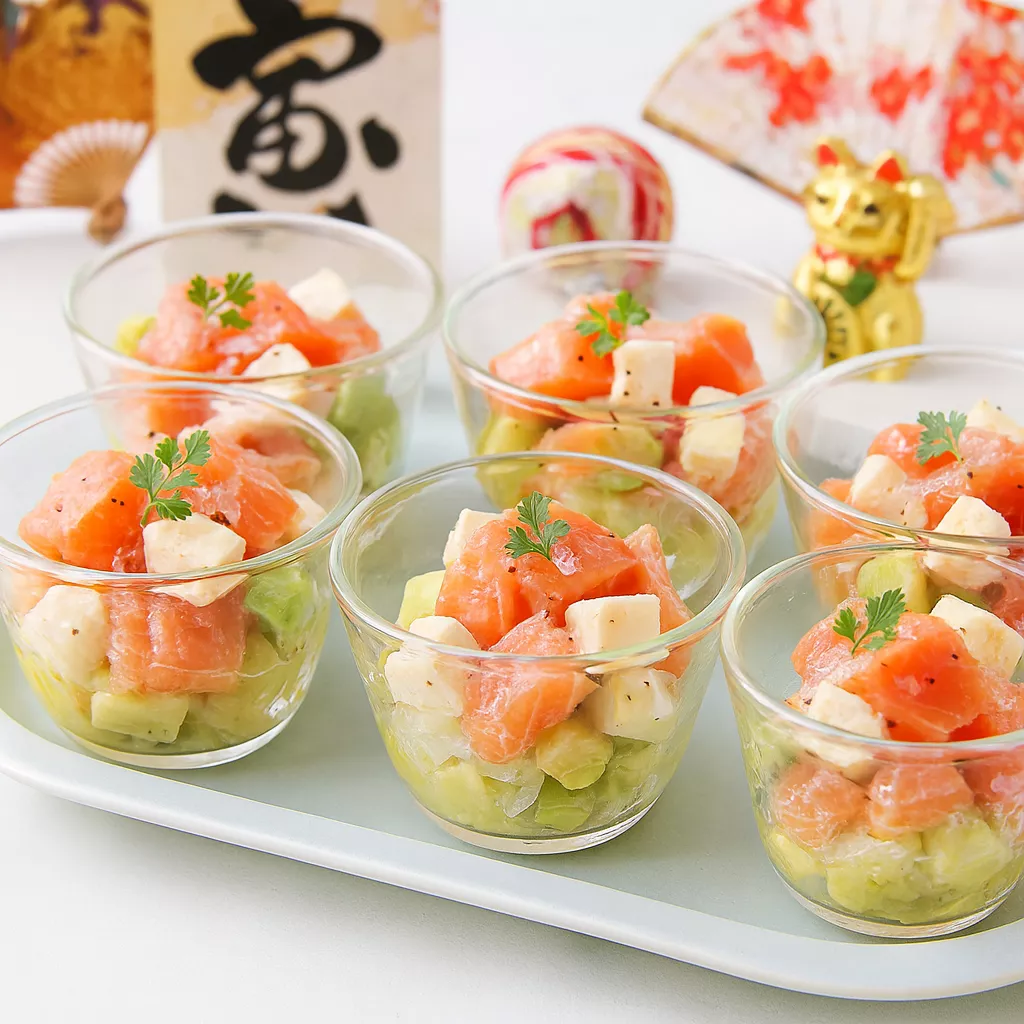 Salmon and Avocado Salad Salmon and Avocado Salad