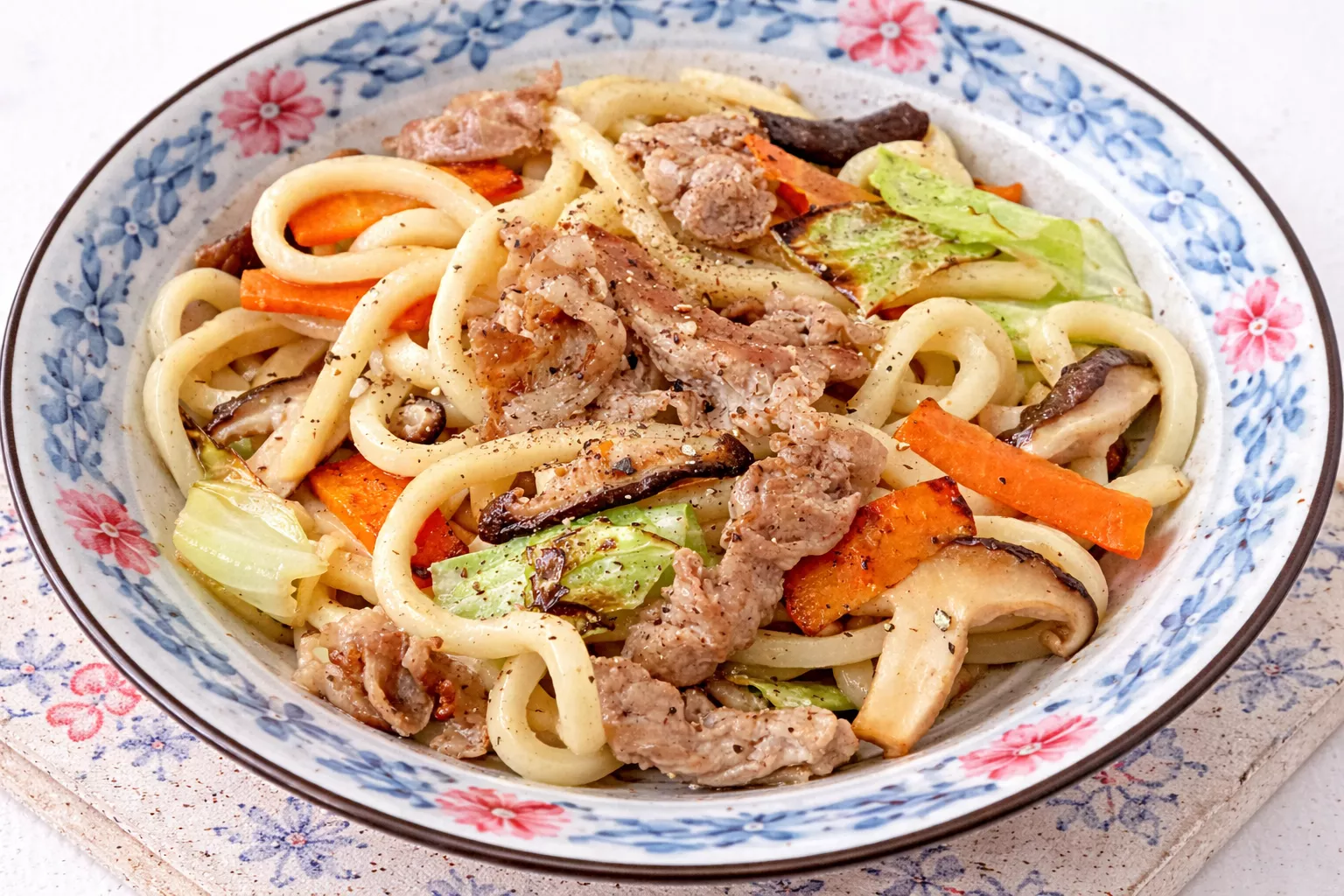 Garlic Pepper Yaki Udon ガーリックペッパー焼きうどん Garlic Pepper Yaki Udon ガーリックペッパー焼きうどん