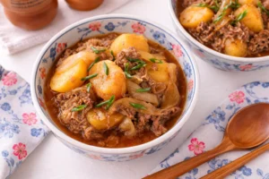 Nikujaga Japanese Simmered Meat and Potatoes