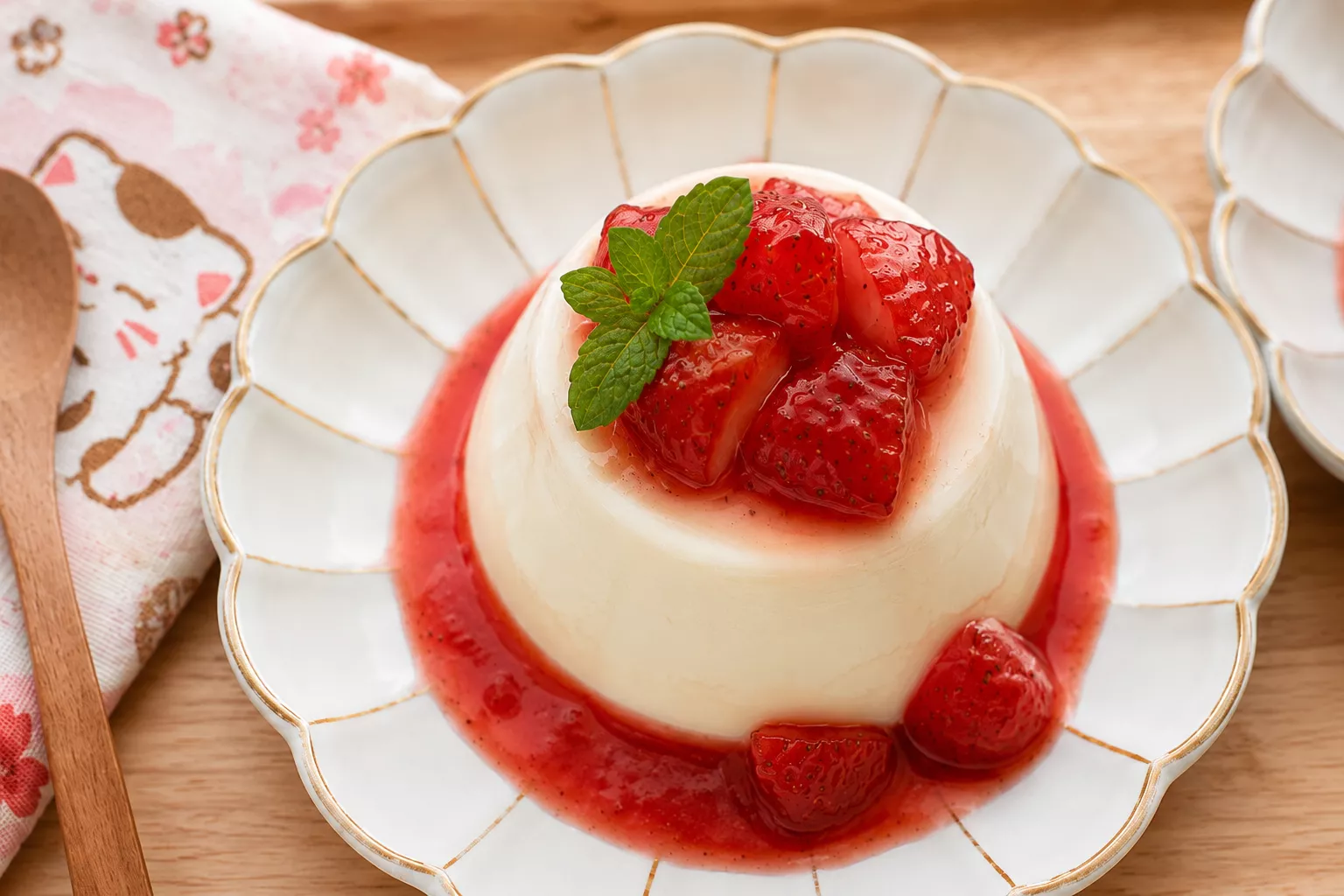 Strawberry Panna Cotta 苺パンナコッタ Strawberry Panna Cotta 苺パンナコッタ
